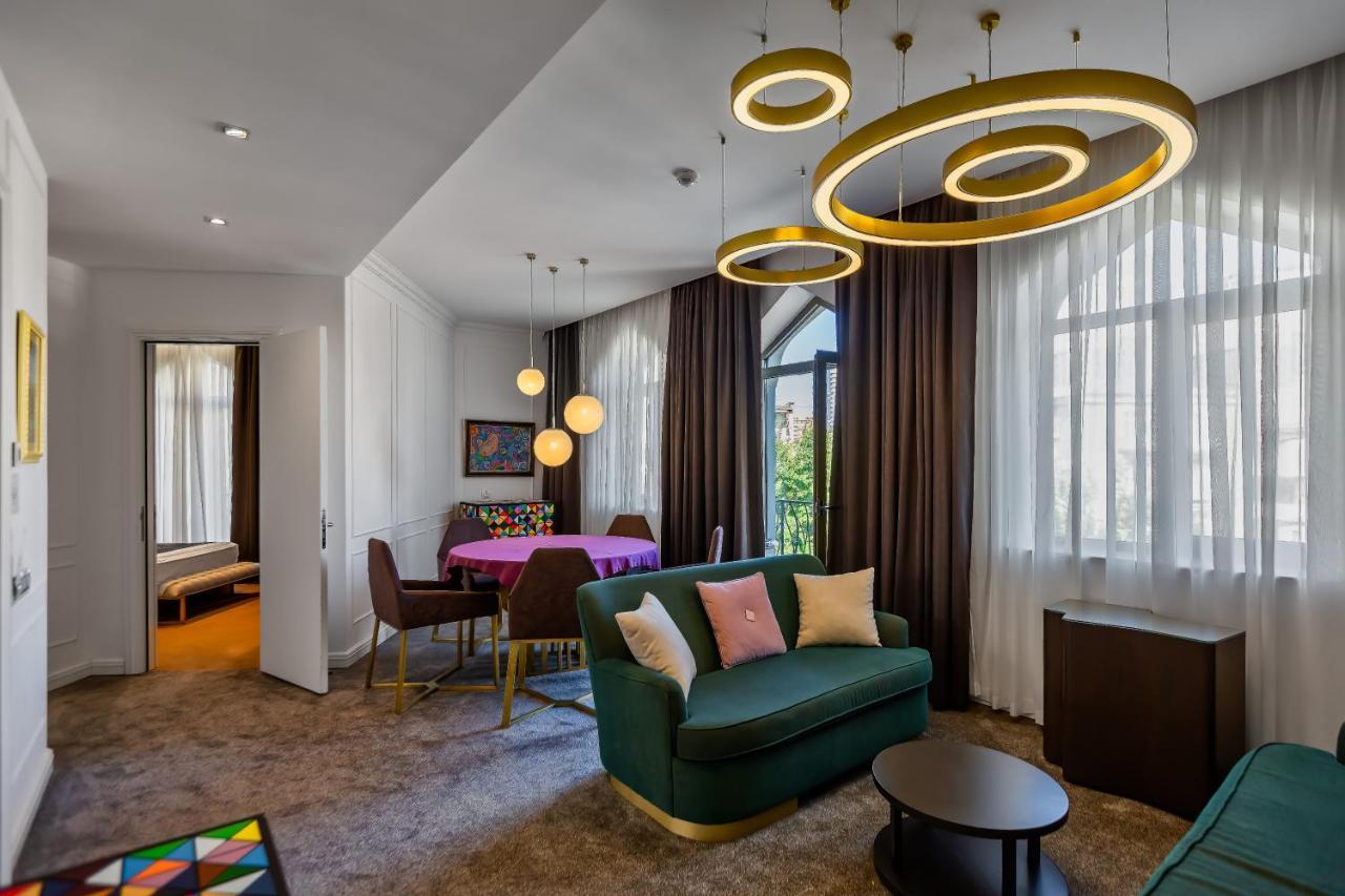 Ivy Garden Hotel Baku Exteriör bild Suite at the Hotel