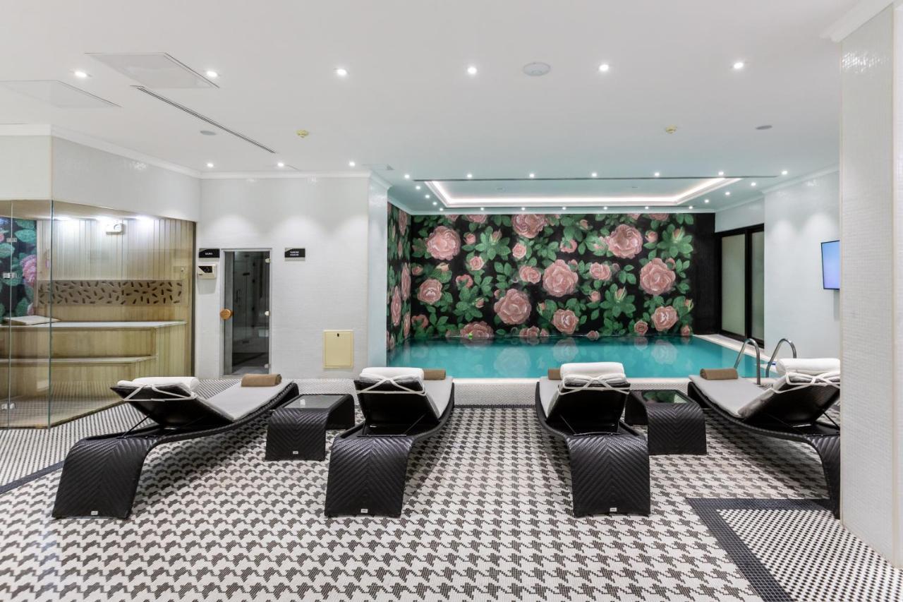 Ivy Garden Hotel Baku Exteriör bild The spa at The Ivy Collection